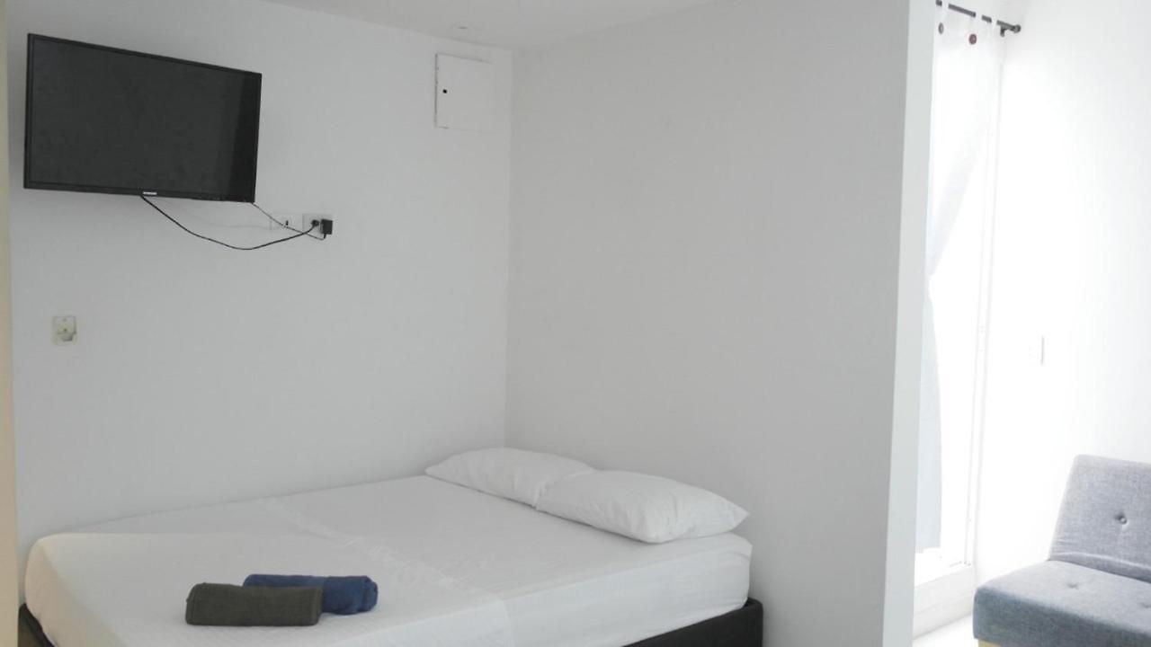 Guest house In Guest - C5-l Near The Sea With Pool Air Conditioning And Wifi *
