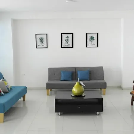 In Guest - C5-l Near The Sea With Pool Air Conditioning And Wifi Cartagena