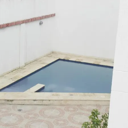In Guest - C5-l Near The Sea With Pool Air Conditioning And Wifi Guest house *